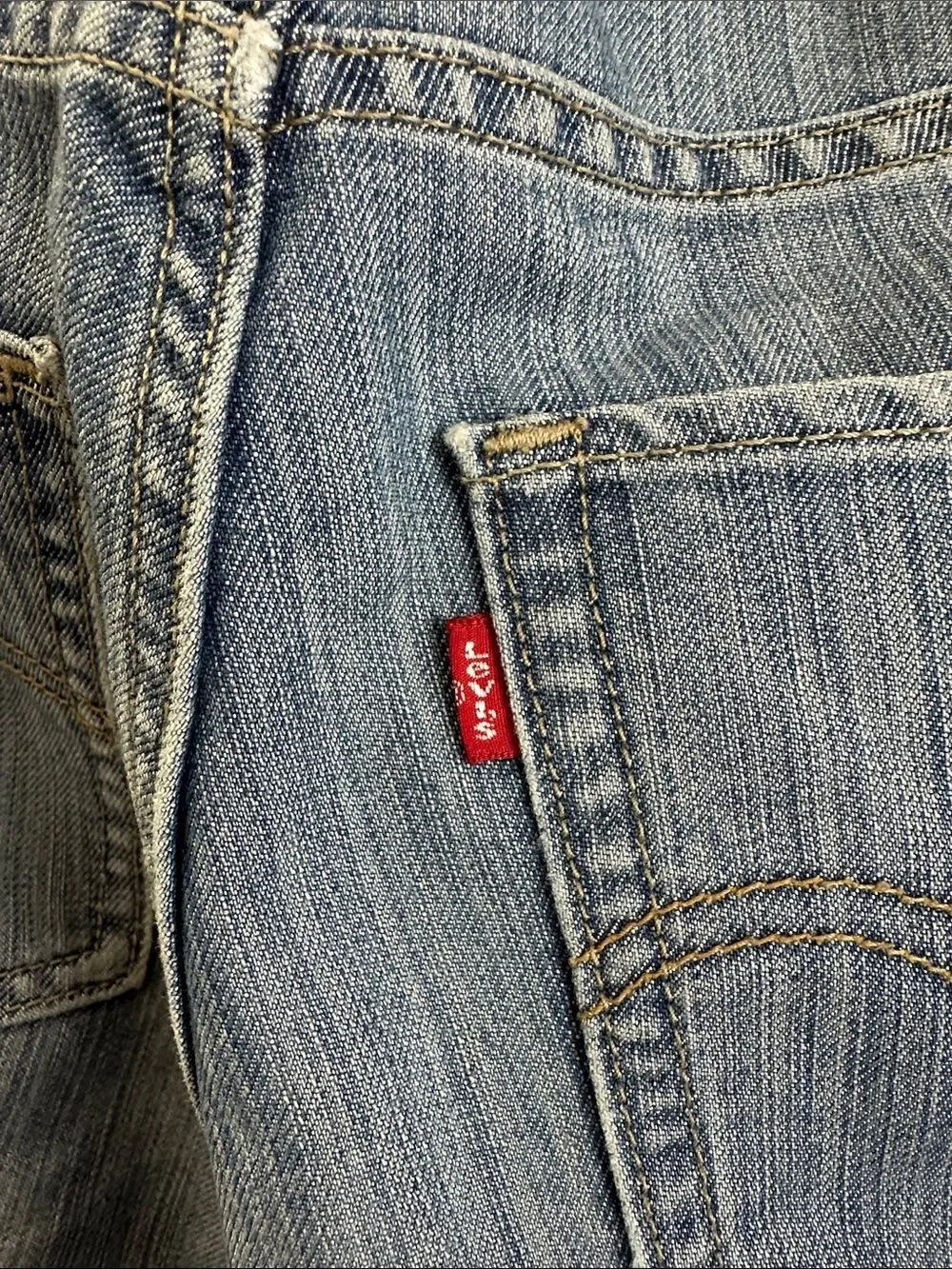 Levi's 511 Men's Light Wash Straight Jeans